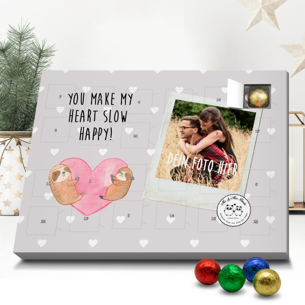 Personalisierter Schoko Foto Adventskalender Faultiere Herz Personalisierter Adventskalender, Adventskalender mit Namen, Liebe, Partner, Freund, Freundin, Ehemann, Ehefrau, Heiraten, Verlobung, Heiratsantrag, Liebesgeschenk, Jahrestag, Hocheitstag, Valentinstag, Geschenk für Frauen, Hochzeitstag, Mitbringsel, Geschenk für Freundin, Geschenk für Partner, Liebesbeweis, für Männer, für Ehemann