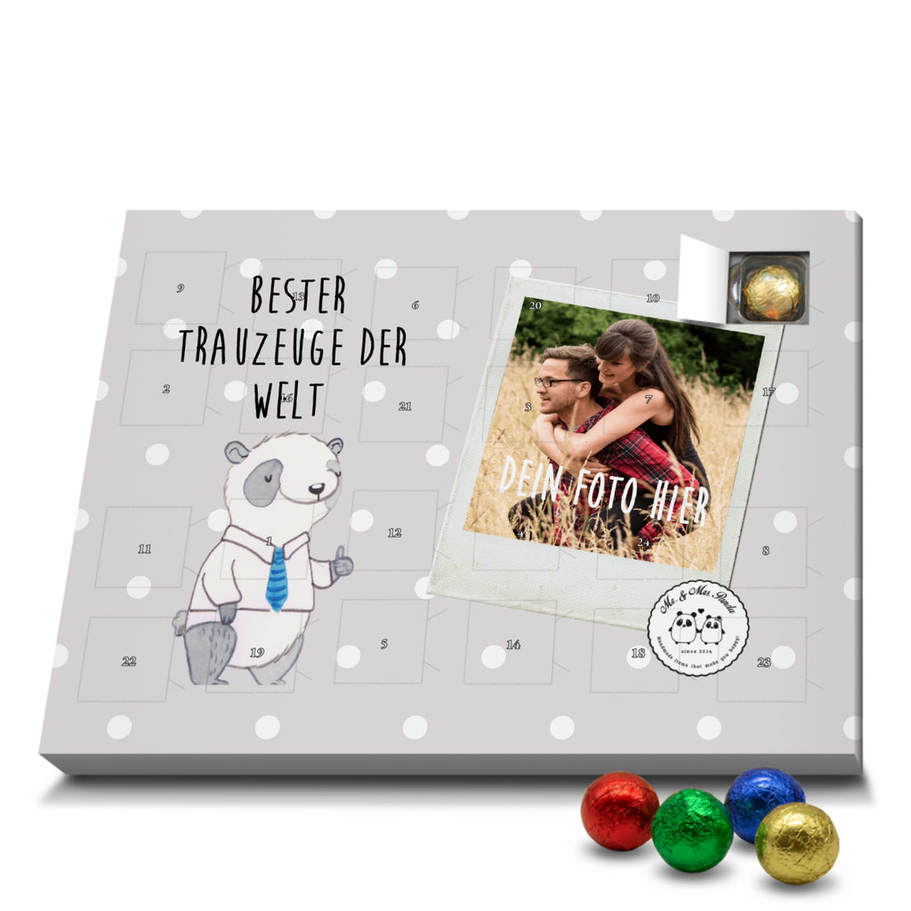 Personalisierter Schoko Foto Adventskalender Panda Bester Trauzeuge der Welt Personalisierter Adventskalender, Adventskalender mit Namen, für, Dankeschön, Geschenk, Schenken, Geburtstag, Geburtstagsgeschenk, Geschenkidee, Danke, Bedanken, Mitbringsel, Freude machen, Geschenktipp, Trauzeuge, Trauhzeuge, Hochzeit, Heirat, JGA, Trauung, Kirche, Standesamt, Braut, Bräutigam