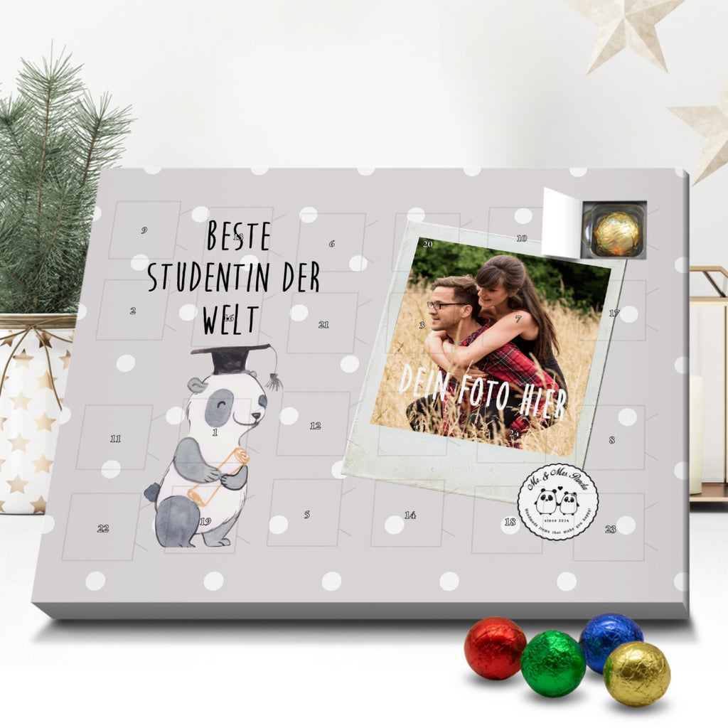 Personalisierter Schoko Foto Adventskalender Pinguin Beste Studentin der Welt Personalisierter Adventskalender, Adventskalender mit Namen, für, Dankeschön, Geschenk, Schenken, Geburtstag, Geburtstagsgeschenk, Geschenkidee, Danke, Bedanken, Mitbringsel, Freude machen, Geschenktipp, Studentin, Studium, Tochter, Spaß, Musterschülerin, lustig, Studienabschluss, witzig, Universität, Abschluss, Alumni, Uni, Studenten, Hochschule