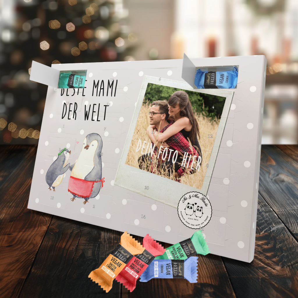 Personalisierter veganer Foto Adventskalender Pinguin Beste Mami der Welt Personalisierter veganer Adventskalender, für, Dankeschön, Geschenk, Schenken, Geburtstag, Geburtstagsgeschenk, Geschenkidee, Danke, Bedanken, Mitbringsel, Freude machen, Geschenktipp, Mama, Mami, Mutter, Muttertag, Mutti, Ma, Tochter, Sohn, Beste Mama, Beste, Supermama