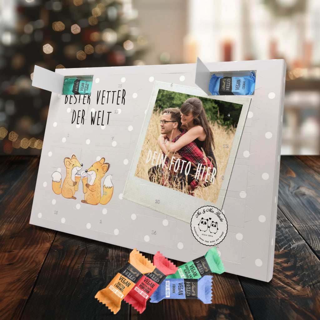 Personalisierter veganer Foto Adventskalender Fuchs Bester Vetter der Welt Personalisierter veganer Adventskalender, für, Dankeschön, Geschenk, Schenken, Geburtstag, Geburtstagsgeschenk, Geschenkidee, Danke, Bedanken, Mitbringsel, Freude machen, Geschenktipp, Vetter, Cousin, Kousin, Sohn von Onkel, Sohn von Tante, Familie, Verwandtschaft, Cousine