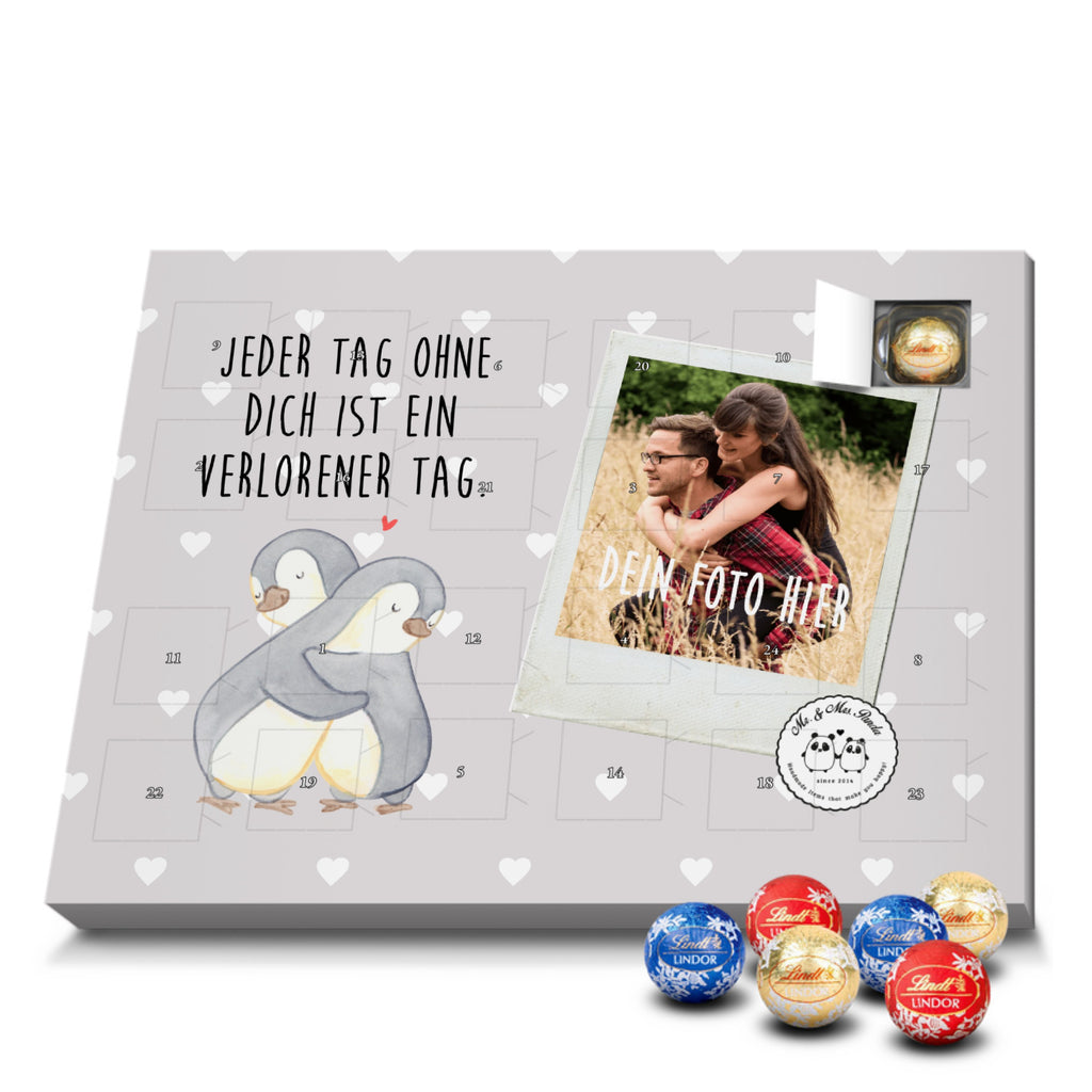 Personalisierter Kugel Markenschokolade Foto Adventskalender Pinguine Kuscheln Personalisierter Kugel Markenschokolade Adventskalender, Liebe, Partner, Freund, Freundin, Ehemann, Ehefrau, Heiraten, Verlobung, Heiratsantrag, Liebesgeschenk, Jahrestag, Hocheitstag, Valentinstag, Geschenk für Frauen, Hochzeitstag, Mitbringsel, Geschenk für Freundin, Geschenk für Partner, Liebesbeweis, für Männer, für Ehemann