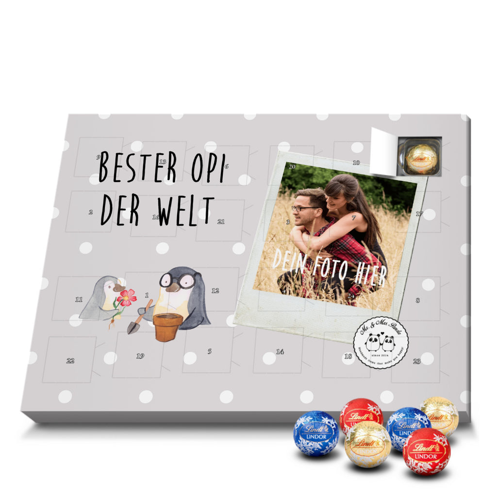 Personalisierter Kugel Markenschokolade Foto Adventskalender Pinguin Bester Opi der Welt Personalisierter Kugel Markenschokolade Adventskalender, für, Dankeschön, Geschenk, Schenken, Geburtstag, Geburtstagsgeschenk, Geschenkidee, Danke, Bedanken, Mitbringsel, Freude machen, Geschenktipp, Großvater, Grossvater, Opa, Opi. Großpapa, Großeltern, Nichte, Neffe, Kleinigkeit, Oppa, Oppi, Bester