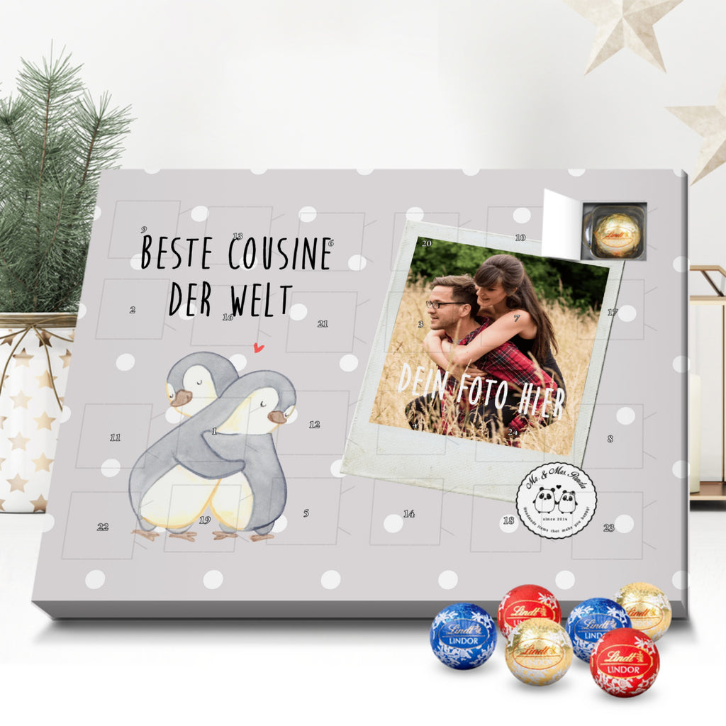 Personalisierter Kugel Markenschokolade Foto Adventskalender Pinguin Beste Cousine der Welt Personalisierter Kugel Markenschokolade Adventskalender, für, Dankeschön, Geschenk, Schenken, Geburtstag, Geburtstagsgeschenk, Geschenkidee, Danke, Bedanken, Mitbringsel, Freude machen, Geschenktipp, Cousine, Kusine, Kousine, Cousinchen, Tochter von Onkel, Tochter von Tante, Familie, Verwandtschaft, Cousin