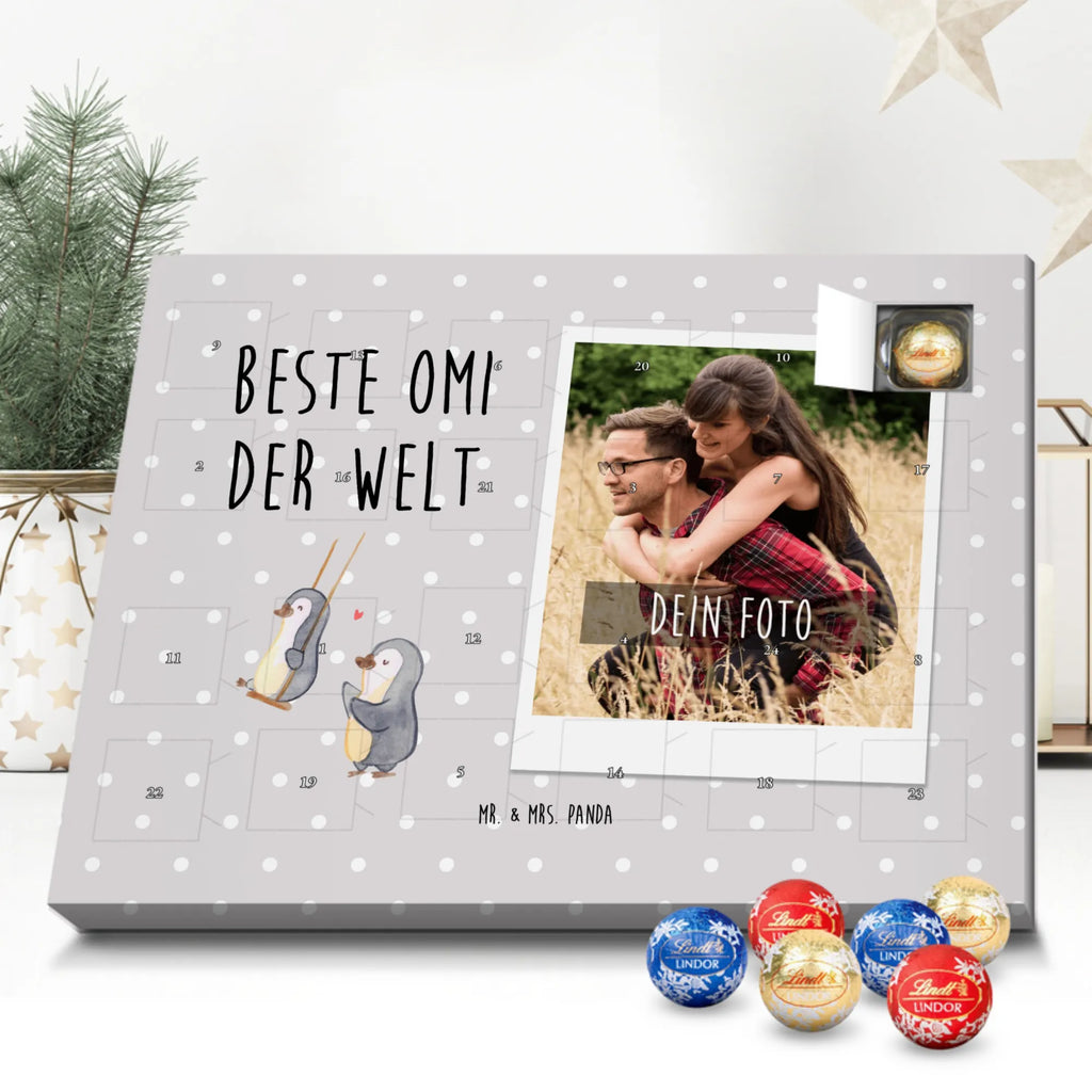 Personalisierter Kugel Markenschokolade Foto Adventskalender Pinguin Beste Omi der Welt Personalisierter Kugel Markenschokolade Foto Adventskalender, für, Dankeschön, Geschenk, Schenken, Geburtstag, Geburtstagsgeschenk, Geschenkidee, Danke, Bedanken, Mitbringsel, Freude machen, Geschenktipp, Großmutter, Oma, Omi, Großpapa, Großmama, Enkel, Enkelin, Enkelkind, Kleinigkeit, Ommi, Omma, Bester