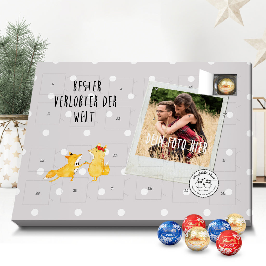 Personalisierter Kugel Markenschokolade Foto Adventskalender Fuchs Bester Verlobter der Welt Personalisierter Kugel Markenschokolade Adventskalender, für, Dankeschön, Geschenk, Schenken, Geburtstag, Geburtstagsgeschenk, Geschenkidee, Danke, Bedanken, Mitbringsel, Freude machen, Geschenktipp, Verlobter, Verloben, Verlobung, Traummann, Mann, Freund, Ehemann, Zukünftiger, Hochzeit, Ehe