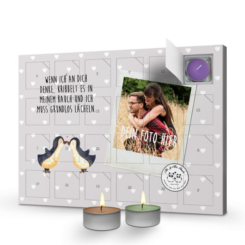 Personalisierter Duftkerzen Foto Adventskalender Pinguine Kuss Personalisierter Duftkerzen Adventskalender, Liebe, Partner, Freund, Freundin, Ehemann, Ehefrau, Heiraten, Verlobung, Heiratsantrag, Liebesgeschenk, Jahrestag, Hocheitstag, Valentinstag, Geschenk für Frauen, Hochzeitstag, Mitbringsel, Geschenk für Freundin, Geschenk für Partner, Liebesbeweis, für Männer, für Ehemann