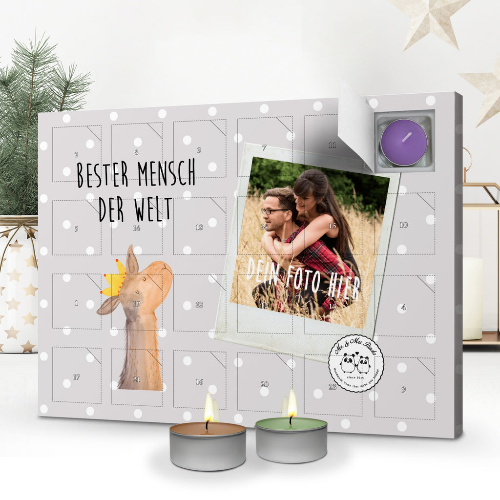 Personalisierter Duftkerzen Foto Adventskalender Lama Bester Mensch der Welt Personalisierter Duftkerzen Adventskalender, für, Dankeschön, Geschenk, Schenken, Geburtstag, Geburtstagsgeschenk, Geschenkidee, Danke, Bedanken, Mitbringsel, Freude machen, Geschenktipp, Lieblingsmensch, Liebling, Lieblings Mensch, tollster Mensch, Vorbild, Partner, Ehemann, Ehefrau, Liebe, Valentinstag