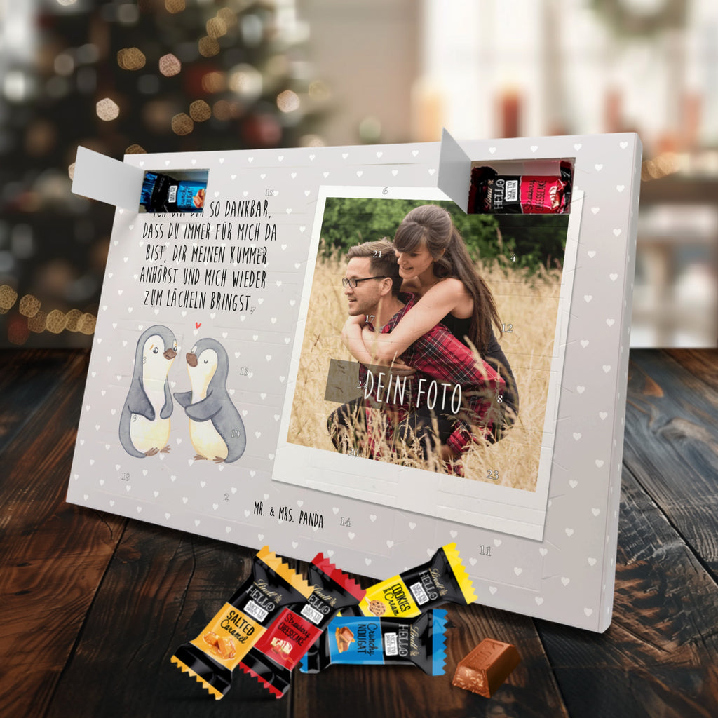 Personalisierter Markenschokolade Foto Adventskalender Pinguine trösten Personalisierter Markenschokolade Foto Adventskalender, Liebe, Partner, Freund, Freundin, Ehemann, Ehefrau, Heiraten, Verlobung, Heiratsantrag, Liebesgeschenk, Jahrestag, Hocheitstag, Valentinstag, Geschenk für Frauen, Hochzeitstag, Mitbringsel, Geschenk für Freundin, Geschenk für Partner, Liebesbeweis, für Männer, für Ehemann