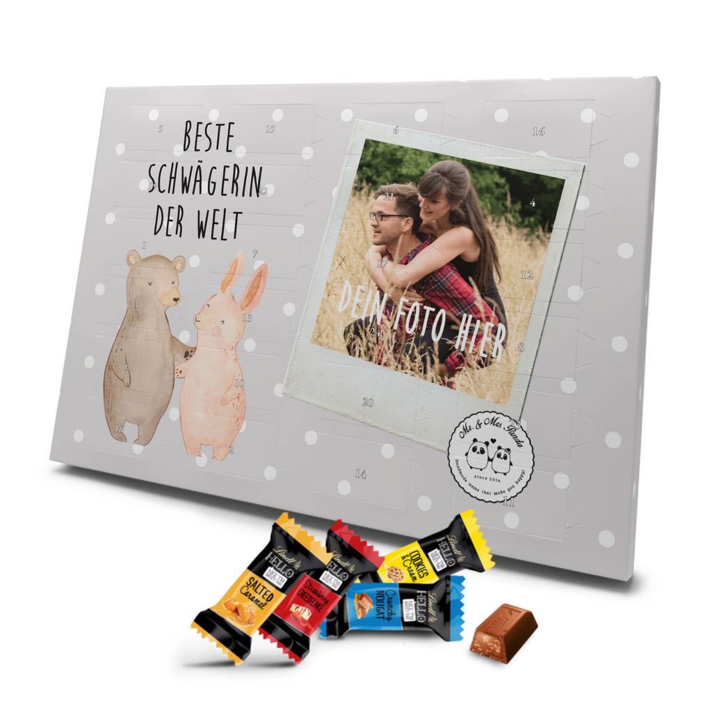 Personalisierter Markenschokolade Foto Adventskalender Hase Beste Schwägerin der Welt Personalisierter Adventskalender, für, Dankeschön, Geschenk, Schenken, Geburtstag, Geburtstagsgeschenk, Geschenkidee, Danke, Bedanken, Mitbringsel, Freude machen, Geschenktipp, Schwägerin, Schwähgerin, Schwippschwägerin, Familie, Verwandtschaft, angeheiratet, Frau, Ehemann, Schwester, Ehefrau, Bruder, Partner