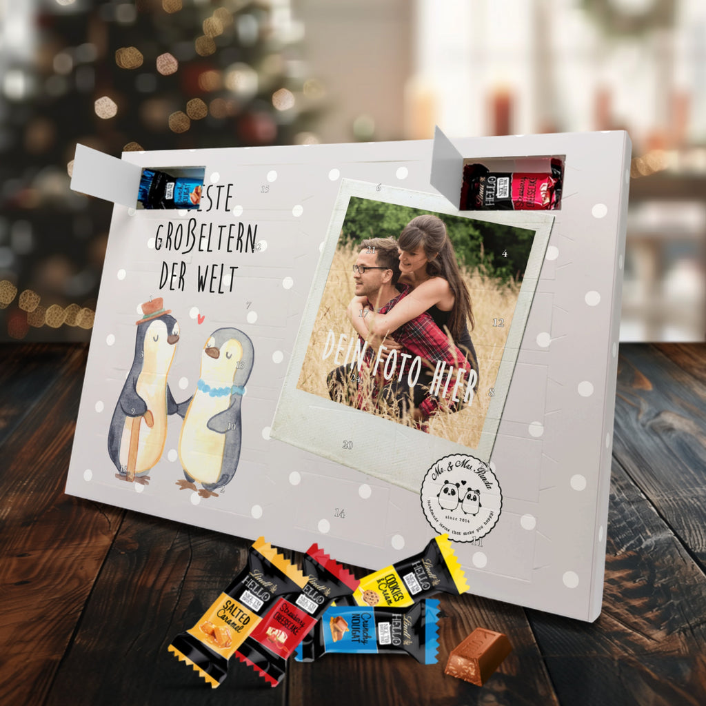 Personalisierter Markenschokolade Foto Adventskalender Pinguin Beste Großeltern der Welt Personalisierter Adventskalender, für, Dankeschön, Geschenk, Schenken, Geburtstag, Geburtstagsgeschenk, Geschenkidee, Danke, Bedanken, Mitbringsel, Freude machen, Geschenktipp, Großeltern, Grosseltern, Großmutter, Großvater, Opa, Omi, Oma, Opi. Großpapa, Großmama, Enkel, Enkelin, Enkelkind, Kleinigkeit, Omma, Ommi, Oppa, Oppi, Bester