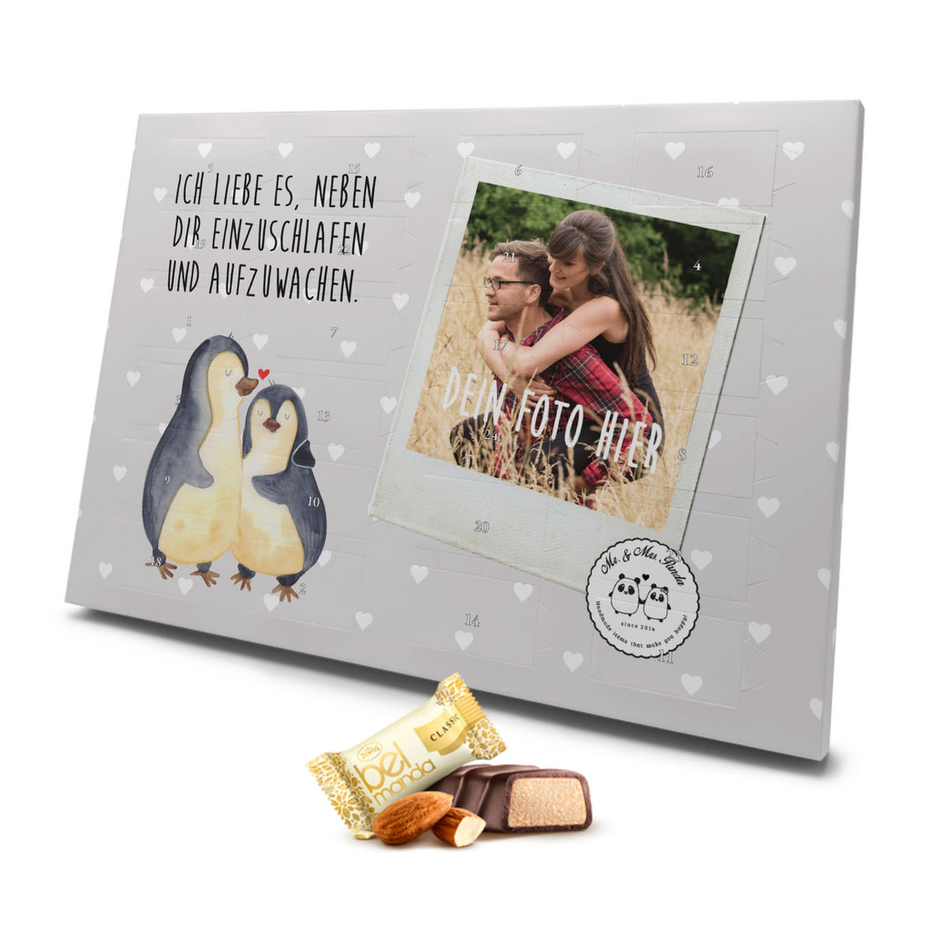 Personalisierter Marzipan Foto Adventskalender Pinguine Einschlafen Personalisierter Marzipan Adventskalender, Liebe, Partner, Freund, Freundin, Ehemann, Ehefrau, Heiraten, Verlobung, Heiratsantrag, Liebesgeschenk, Jahrestag, Hocheitstag, Valentinstag, Geschenk für Frauen, Hochzeitstag, Mitbringsel, Geschenk für Freundin, Geschenk für Partner, Liebesbeweis, für Männer, für Ehemann