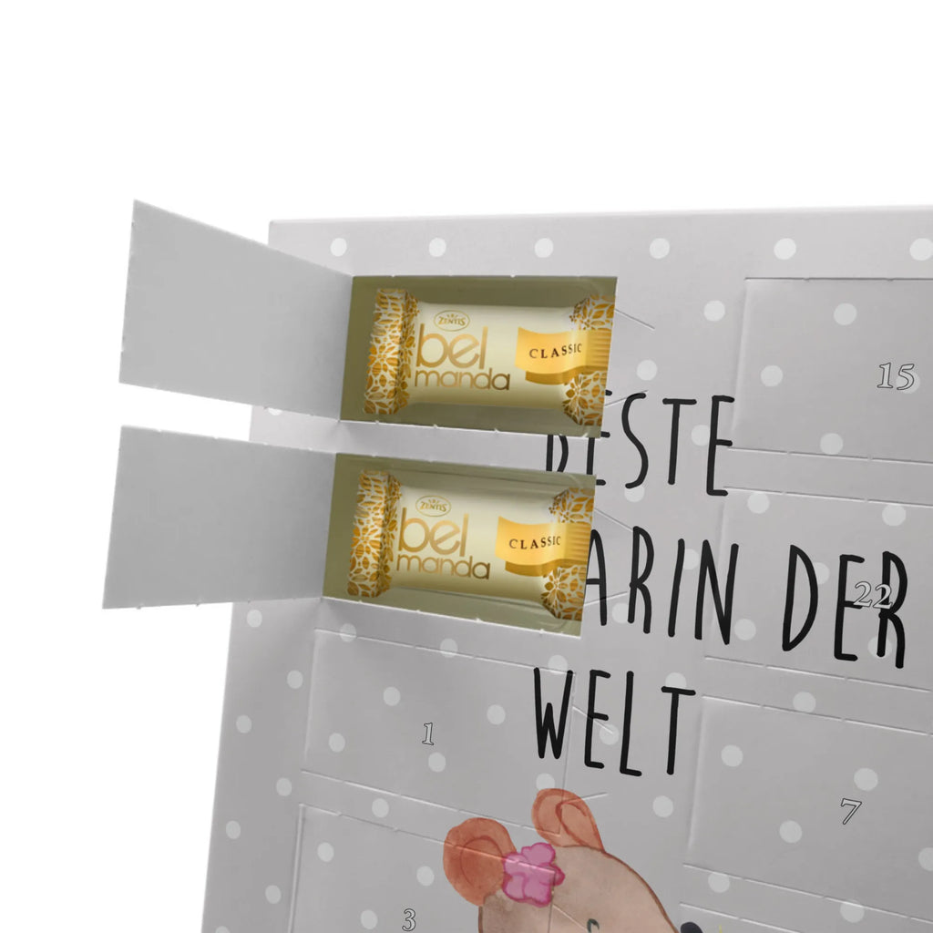 Personalisierter Marzipan Foto Adventskalender Maus Beste Nachbarin der Welt Personalisierter Marzipan Foto Adventskalender, für, Dankeschön, Geschenk, Schenken, Geburtstag, Geburtstagsgeschenk, Geschenkidee, Danke, Bedanken, Mitbringsel, Freude machen, Geschenktipp, Nachbarin, Nachbarn, Nachbarschaft, Freundin, Angrenzer, Anwohnerin, Bewohnerin, Freundschaft