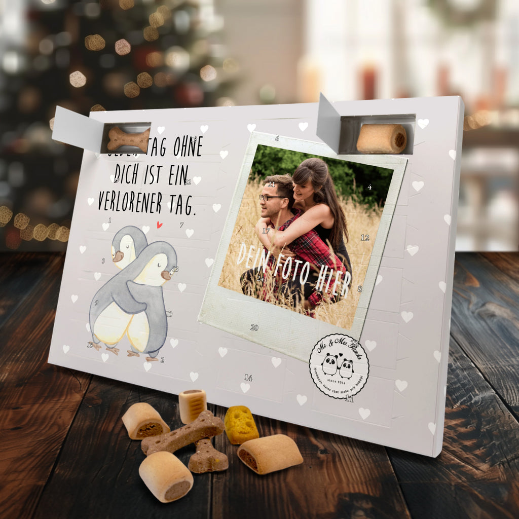 Personalisierter Hunde Foto Adventskalender Pinguine Kuscheln Hunde Adventskalender, Liebe, Partner, Freund, Freundin, Ehemann, Ehefrau, Heiraten, Verlobung, Heiratsantrag, Liebesgeschenk, Jahrestag, Hocheitstag, Valentinstag, Geschenk für Frauen, Hochzeitstag, Mitbringsel, Geschenk für Freundin, Geschenk für Partner, Liebesbeweis, für Männer, für Ehemann