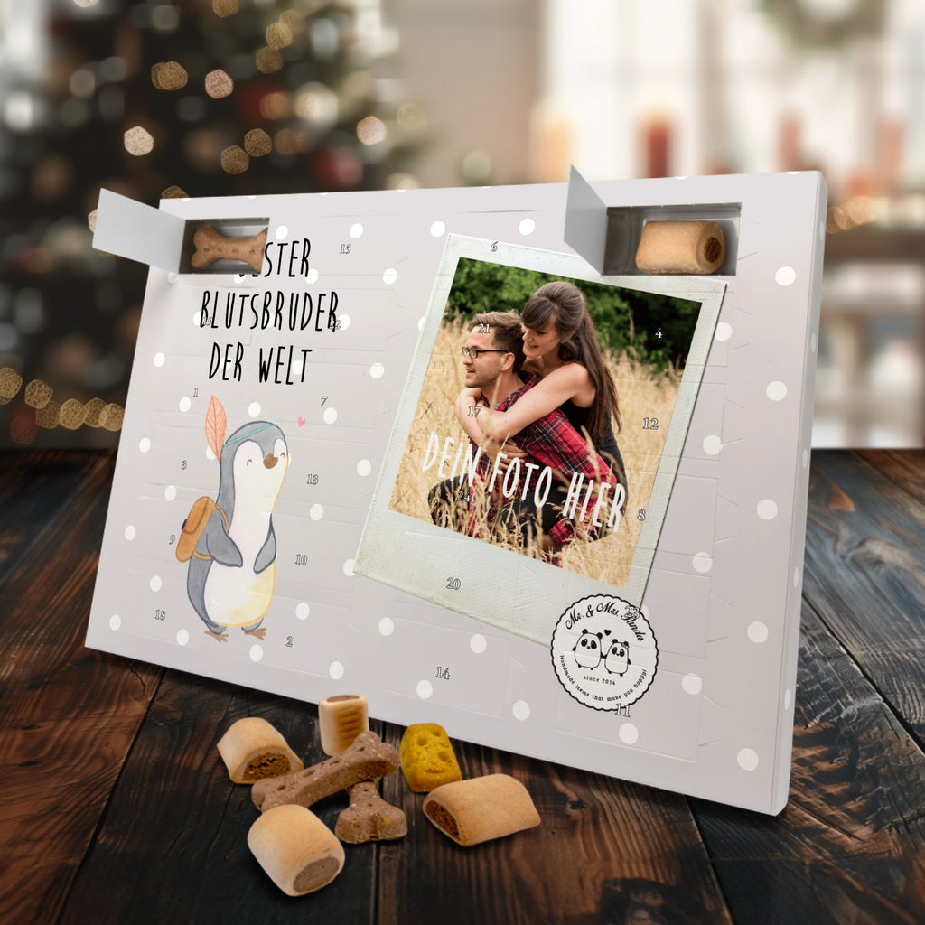 Personalisierter Hunde Foto Adventskalender Pinguin Bester Blutsbruder der Welt Hunde Adventskalender, für, Dankeschön, Geschenk, Schenken, Geburtstag, Geburtstagsgeschenk, Geschenkidee, Danke, Bedanken, Mitbringsel, Freude machen, Geschenktipp, Blutsbruder, Blutsgeschwister, Freund, Brüder, Geschwister, Bruderherz, Brother, Familie, Kleinigkeit, Bester, Sido