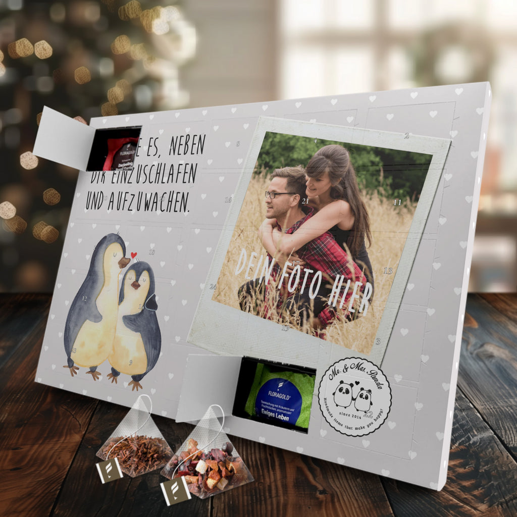 Personalisierter Tee Foto Adventskalender Pinguine Einschlafen Personalisierter Tee Adventskalender, Liebe, Partner, Freund, Freundin, Ehemann, Ehefrau, Heiraten, Verlobung, Heiratsantrag, Liebesgeschenk, Jahrestag, Hocheitstag, Valentinstag, Geschenk für Frauen, Hochzeitstag, Mitbringsel, Geschenk für Freundin, Geschenk für Partner, Liebesbeweis, für Männer, für Ehemann