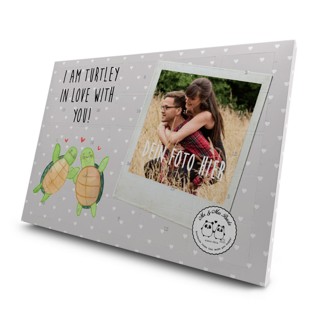 Personalisierter Tee Foto Adventskalender Schildkröten Paar Personalisierter Tee Adventskalender, Liebe, Partner, Freund, Freundin, Ehemann, Ehefrau, Heiraten, Verlobung, Heiratsantrag, Liebesgeschenk, Jahrestag, Hocheitstag, Valentinstag, Geschenk für Frauen, Hochzeitstag, Mitbringsel, Geschenk für Freundin, Geschenk für Partner, Liebesbeweis, für Männer, für Ehemann