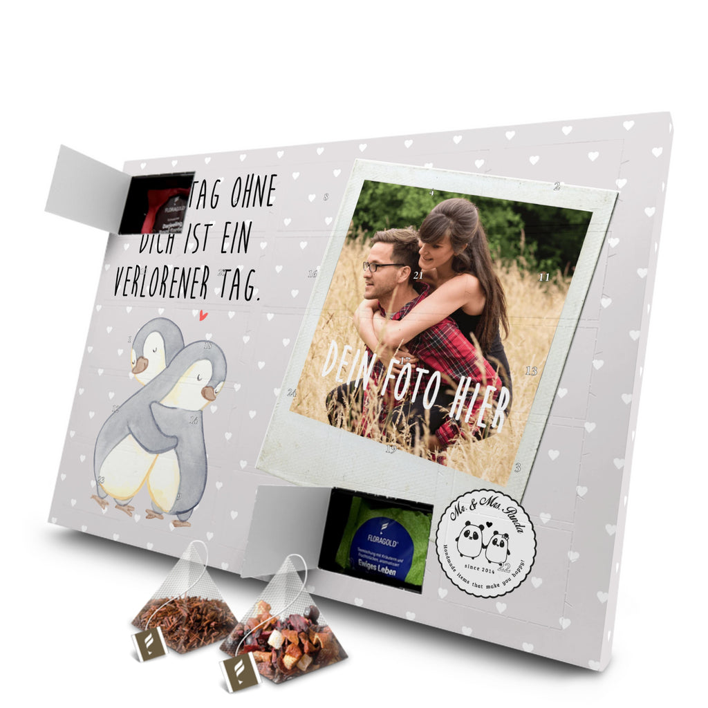 Personalisierter Tee Foto Adventskalender Pinguine Kuscheln Personalisierter Tee Adventskalender, Liebe, Partner, Freund, Freundin, Ehemann, Ehefrau, Heiraten, Verlobung, Heiratsantrag, Liebesgeschenk, Jahrestag, Hocheitstag, Valentinstag, Geschenk für Frauen, Hochzeitstag, Mitbringsel, Geschenk für Freundin, Geschenk für Partner, Liebesbeweis, für Männer, für Ehemann