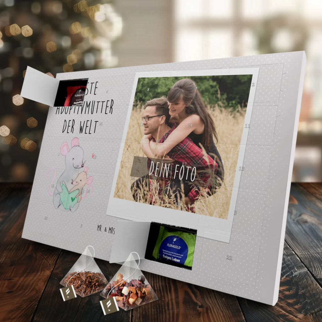 Personalisierter Tee Foto Adventskalender Maus Beste Adoptivmutter der Welt Personalisierter Tee Foto Adventskalender, für, Dankeschön, Geschenk, Schenken, Geburtstag, Geburtstagsgeschenk, Geschenkidee, Danke, Bedanken, Mitbringsel, Freude machen, Geschenktipp, Adoptivmutter, Adoptivmama, adoptiert, Mama, Mami, Mutter, Muttertag, Mutti, Ma, Tochter, Sohn, Beste Mama, Beste, Supermama