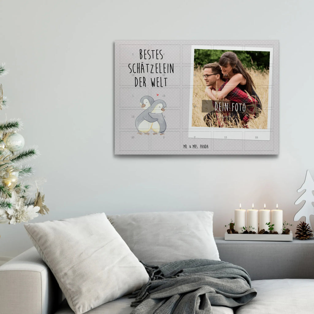 Personalisierter Tee Foto Adventskalender Pinguin Bestes Schätzelein der Welt Personalisierter Tee Foto Adventskalender, für, Dankeschön, Geschenk, Schenken, Geburtstag, Geburtstagsgeschenk, Geschenkidee, Danke, Bedanken, Mitbringsel, Freude machen, Geschenktipp, Schätzelein, Schätzchen, Schatz, Schatzi, Ehemann, Ehefrau, Freundin, Freund, Frau, Mann, Kosename, Hochzeitstag