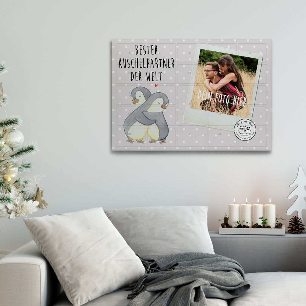 Personalisierter Tee Foto Adventskalender Pinguin Bester Kuschelpartner der Welt Personalisierter Tee Adventskalender, für, Dankeschön, Geschenk, Schenken, Geburtstag, Geburtstagsgeschenk, Geschenkidee, Danke, Bedanken, Mitbringsel, Freude machen, Geschenktipp, Kuschelpartner, Lebenspartner, Ehepartner, Partner, Ehemann, Ehefrau, Kuscheln, Bett, Liebe, Freund, Freundin, Hochzeitstag, verliebt