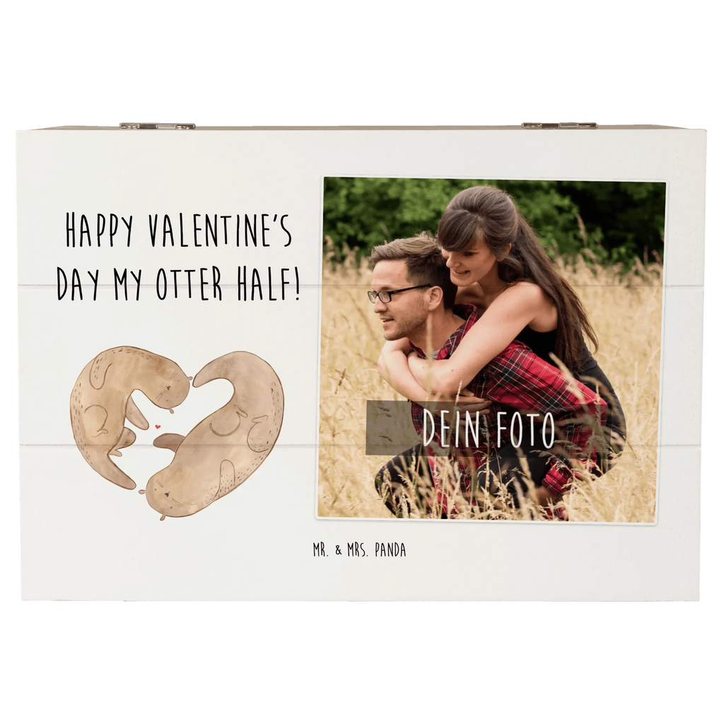 Personalisierte Foto Holzkiste Otter Valentine Personalisierte Foto Holzkiste, Liebe, Partner, Freund, Freundin, Ehemann, Ehefrau, Heiraten, Verlobung, Heiratsantrag, Liebesgeschenk, Jahrestag, Hocheitstag, Valentinstag, Geschenk für Frauen, Hochzeitstag, Mitbringsel, Geschenk für Freundin, Geschenk für Partner, Liebesbeweis, für Männer, für Ehemann