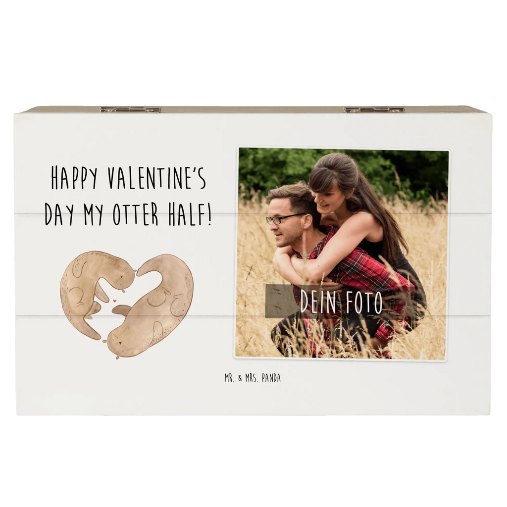 Personalisierte Foto Holzkiste Otter Valentine Personalisierte Foto Holzkiste, Liebe, Partner, Freund, Freundin, Ehemann, Ehefrau, Heiraten, Verlobung, Heiratsantrag, Liebesgeschenk, Jahrestag, Hocheitstag, Valentinstag, Geschenk für Frauen, Hochzeitstag, Mitbringsel, Geschenk für Freundin, Geschenk für Partner, Liebesbeweis, für Männer, für Ehemann