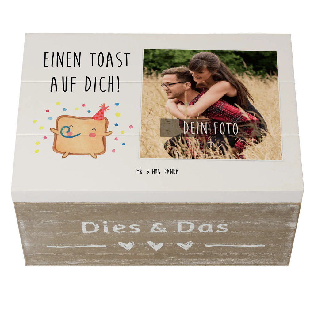 Personalisierte Foto Holzkiste Toast Party Personalisierte Foto Holzkiste, Liebe, Partner, Freund, Freundin, Ehemann, Ehefrau, Heiraten, Verlobung, Heiratsantrag, Liebesgeschenk, Jahrestag, Hocheitstag, Valentinstag, Geschenk für Frauen, Hochzeitstag, Mitbringsel, Geschenk für Freundin, Geschenk für Partner, Liebesbeweis, für Männer, für Ehemann