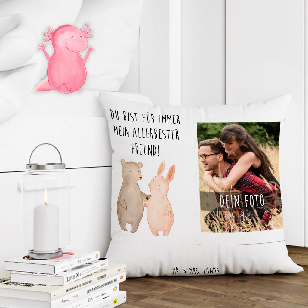 Personalisiertes Foto Kissen Bär und Hase Umarmen Personalisiertes Foto Kissen, Liebe, Partner, Freund, Freundin, Ehemann, Ehefrau, Heiraten, Verlobung, Heiratsantrag, Liebesgeschenk, Jahrestag, Hocheitstag, Freunde, bester Freund, Hase, Bär, Bärchen, best friends