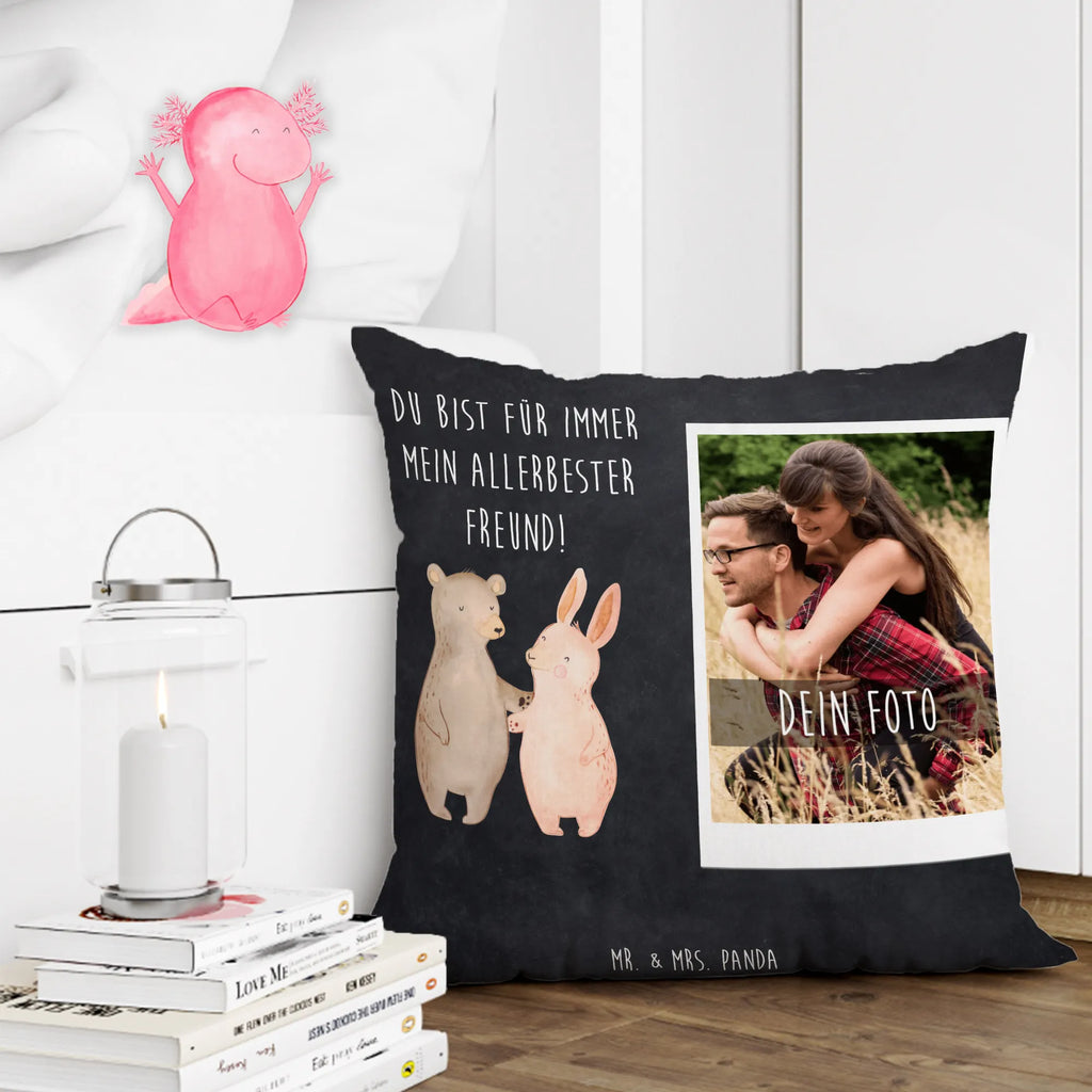 Personalisiertes Foto Kissen Bär und Hase Umarmen Personalisiertes Foto Kissen, Liebe, Partner, Freund, Freundin, Ehemann, Ehefrau, Heiraten, Verlobung, Heiratsantrag, Liebesgeschenk, Jahrestag, Hocheitstag, Freunde, bester Freund, Hase, Bär, Bärchen, best friends