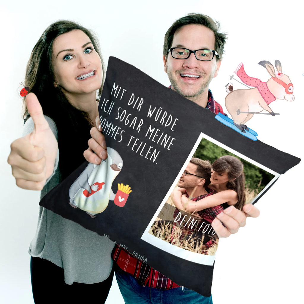 Personalisiertes Foto Kissen Pinguin Pommes Personalisiertes Foto Kissen, Liebe, Partner, Freund, Freundin, Ehemann, Ehefrau, Heiraten, Verlobung, Heiratsantrag, Liebesgeschenk, Jahrestag, Hocheitstag, Valentinstag, Geschenk für Frauen, Hochzeitstag, Mitbringsel, Geschenk für Freundin, Geschenk für Partner, Liebesbeweis, für Männer, für Ehemann