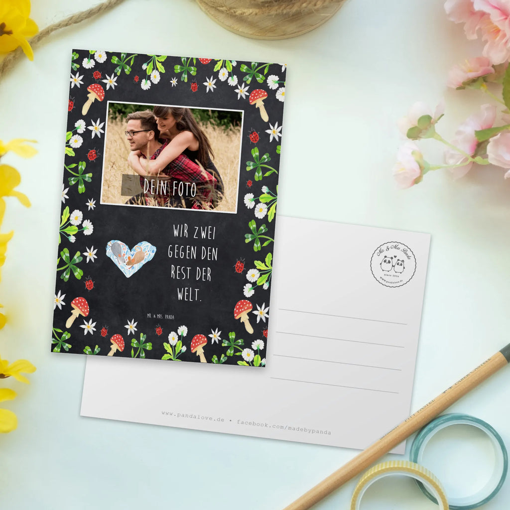 Personalisierte Foto Postkarte Mäuse Herz Personalisierte Foto Postkarte, Liebe, Partner, Freund, Freundin, Ehemann, Ehefrau, Heiraten, Verlobung, Heiratsantrag, Liebesgeschenk, Jahrestag, Hocheitstag, Maus, Mäuse, Liebesbotschaft, Liebesbeweis, Hochzeit, Lieblingsmensch, Gemeinsamkeit, Love, Geschenk für zwei