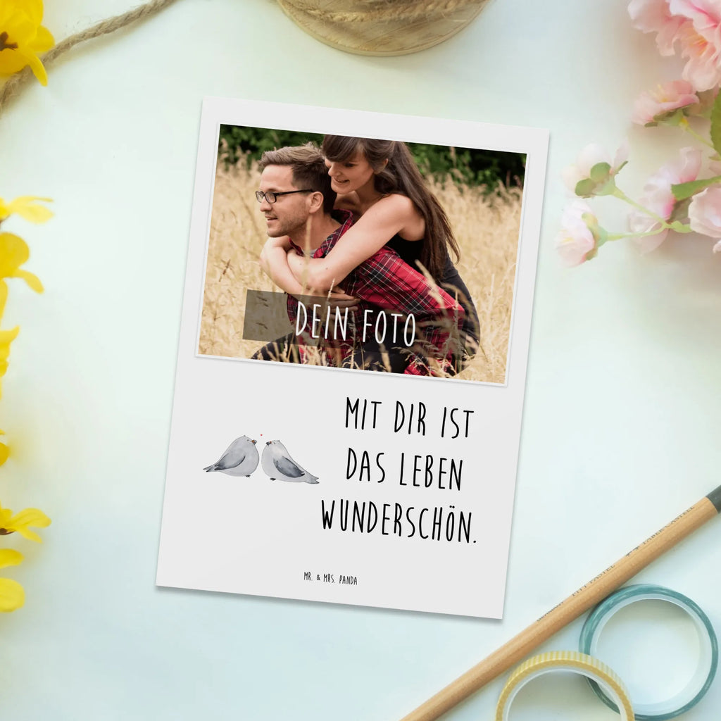 Personalisierte Foto Postkarte Turteltauben Liebe Personalisierte Foto Postkarte, Liebe, Partner, Freund, Freundin, Ehemann, Ehefrau, Heiraten, Verlobung, Heiratsantrag, Liebesgeschenk, Jahrestag, Hocheitstag, Turteltauben, Turteltäubchen, Tauben, Verliebt, Verlobt, Verheiratet, Geschenk Freundin, Geschenk Freund, Liebesbeweis, Hochzeitstag, Geschenk Hochzeit