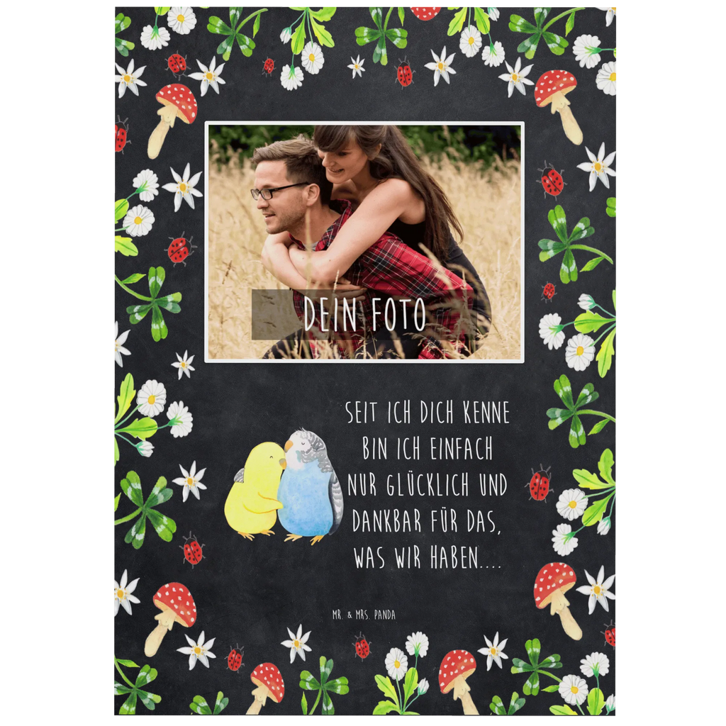 Personalisierte Foto Postkarte Wellensittich Liebe Personalisierte Foto Postkarte, Liebe, Partner, Freund, Freundin, Ehemann, Ehefrau, Heiraten, Verlobung, Heiratsantrag, Liebesgeschenk, Jahrestag, Hocheitstag, Vögel, Wellensittich, Nähe, Kuscheln, Vertrauen