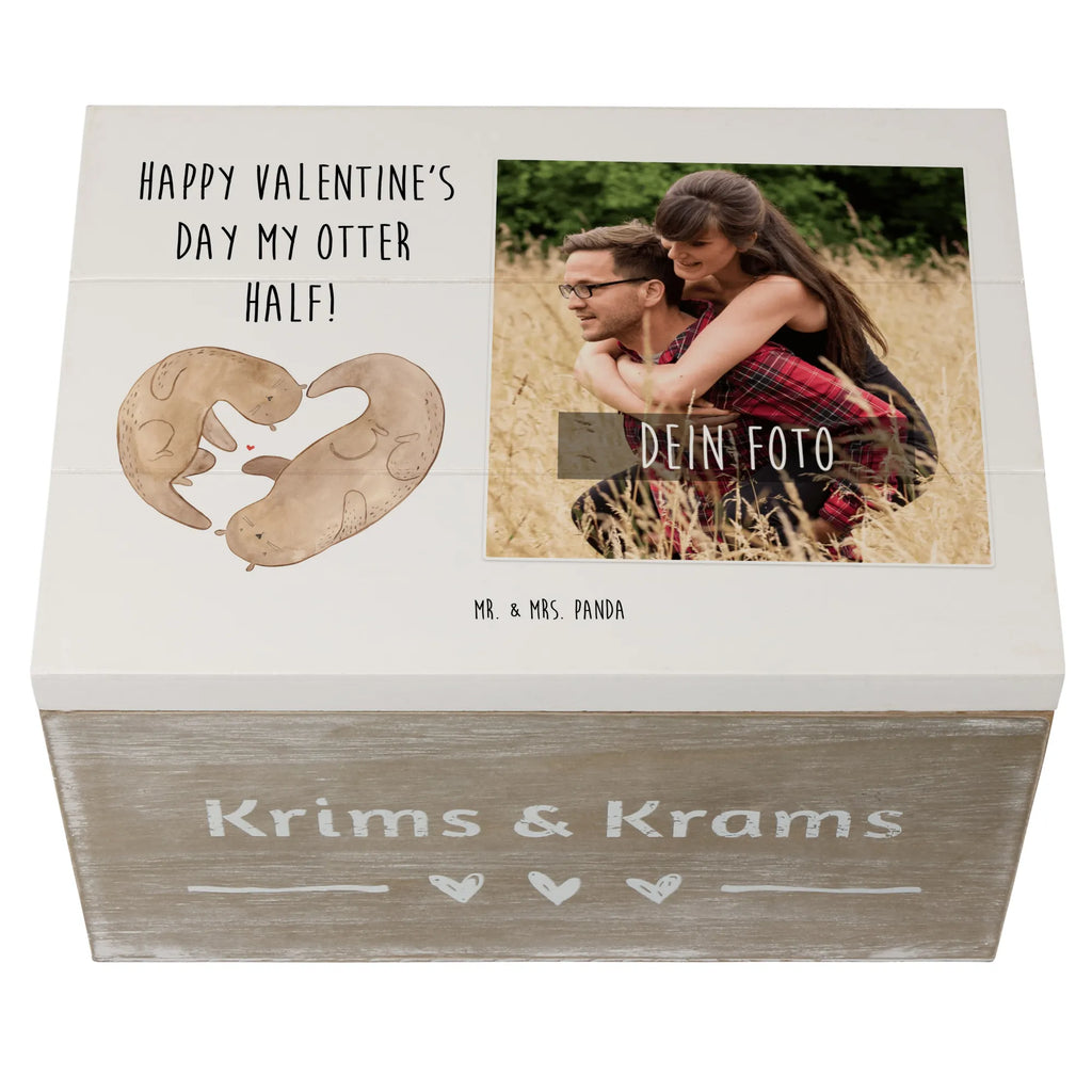 Personalisierte Foto Holzkiste Otter Valentine Personalisierte Foto Holzkiste, Liebe, Partner, Freund, Freundin, Ehemann, Ehefrau, Heiraten, Verlobung, Heiratsantrag, Liebesgeschenk, Jahrestag, Hocheitstag, Valentinstag, Geschenk für Frauen, Hochzeitstag, Mitbringsel, Geschenk für Freundin, Geschenk für Partner, Liebesbeweis, für Männer, für Ehemann