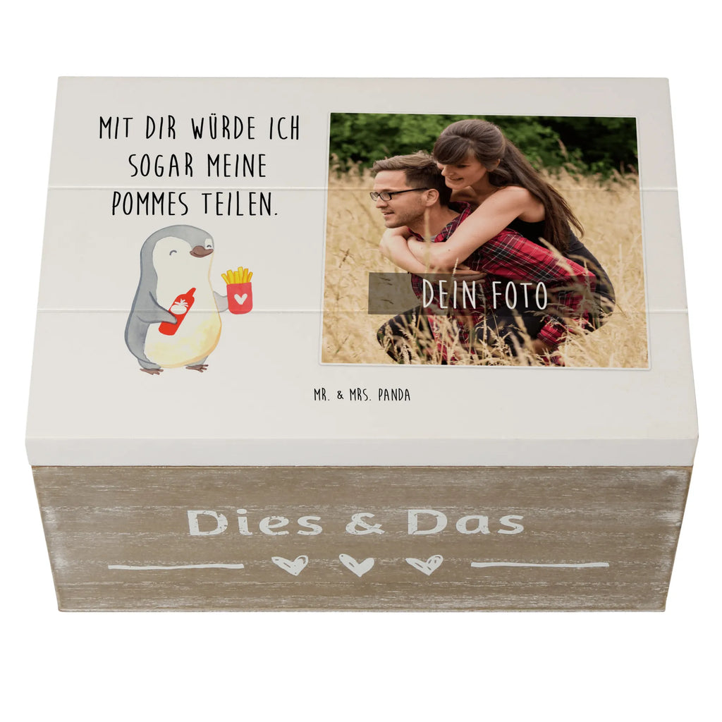 Personalisierte Foto Holzkiste Pinguin Pommes Personalisierte Foto Holzkiste, Liebe, Partner, Freund, Freundin, Ehemann, Ehefrau, Heiraten, Verlobung, Heiratsantrag, Liebesgeschenk, Jahrestag, Hocheitstag, Valentinstag, Geschenk für Frauen, Hochzeitstag, Mitbringsel, Geschenk für Freundin, Geschenk für Partner, Liebesbeweis, für Männer, für Ehemann