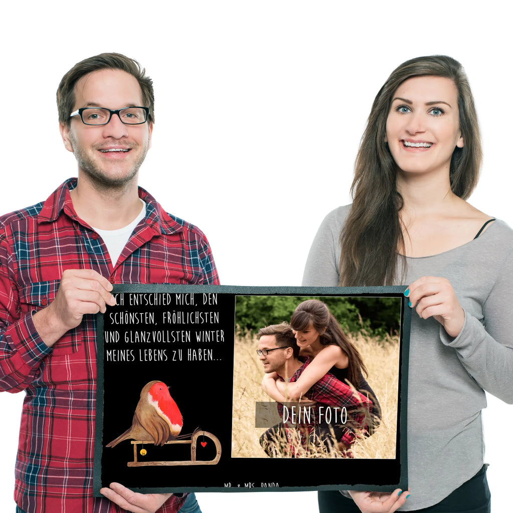 Personalisierte Foto Fußmatte Rotkehlchen Schlitten Personalisierte Foto Fußmatte, Winter, Weihnachten, Weihnachtsdeko, Nikolaus, Advent, Heiligabend, Wintermotiv, Schlitten, Vogel