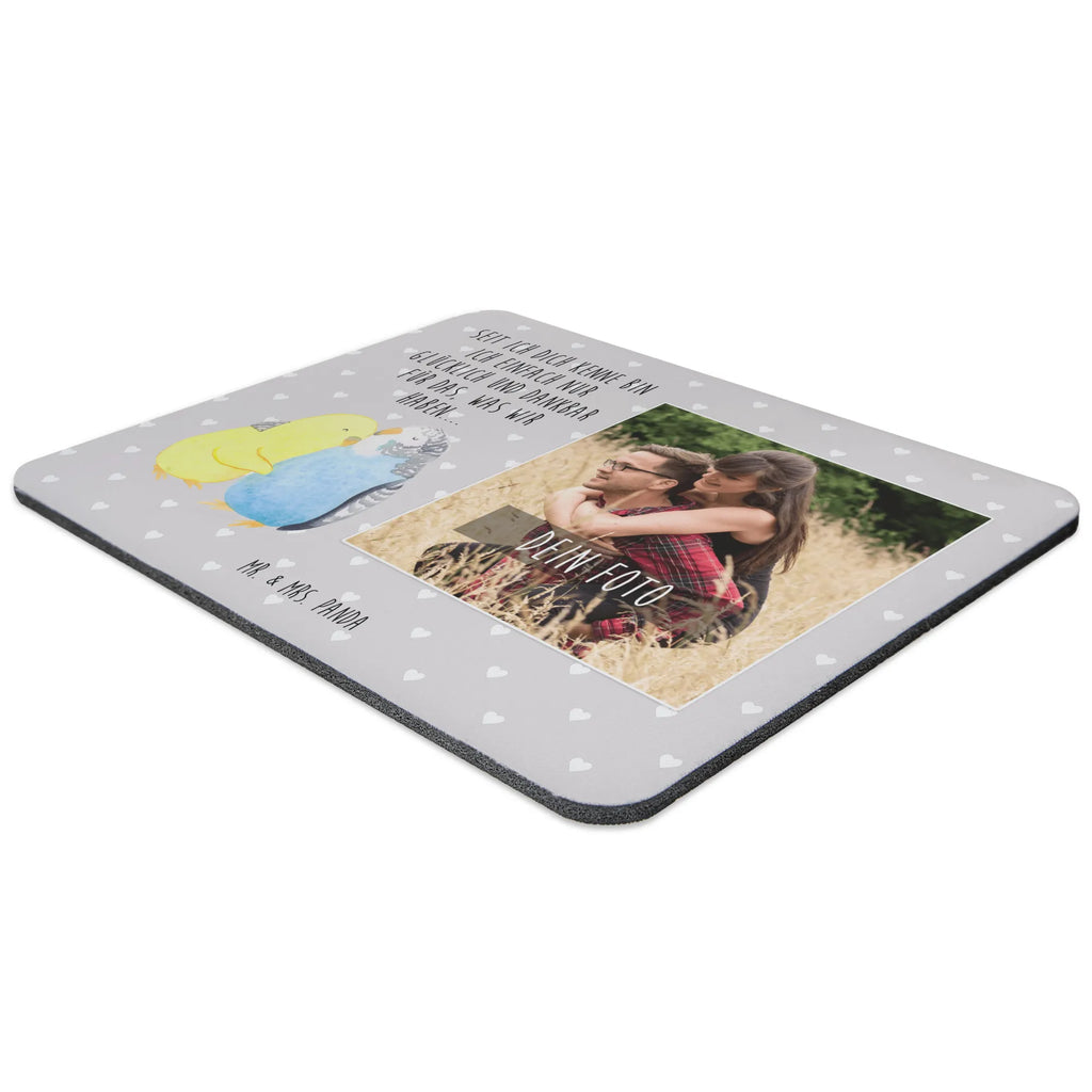 Personalized Photo Mousepad Parakeets in love Personalisiertes Foto Mauspad, Liebe, Partner, Freund, Freundin, Ehemann, Ehefrau, Heiraten, Verlobung, Heiratsantrag, Liebesgeschenk, Jahrestag, Hocheitstag, Vögel, Wellensittich, Nähe, Kuscheln, Vertrauen