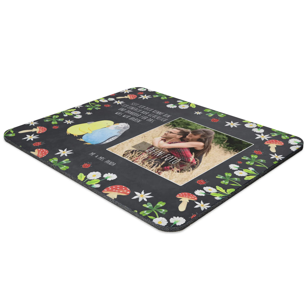 Personalized Photo Mousepad Parakeets in love Personalisiertes Foto Mauspad, Liebe, Partner, Freund, Freundin, Ehemann, Ehefrau, Heiraten, Verlobung, Heiratsantrag, Liebesgeschenk, Jahrestag, Hocheitstag, Vögel, Wellensittich, Nähe, Kuscheln, Vertrauen