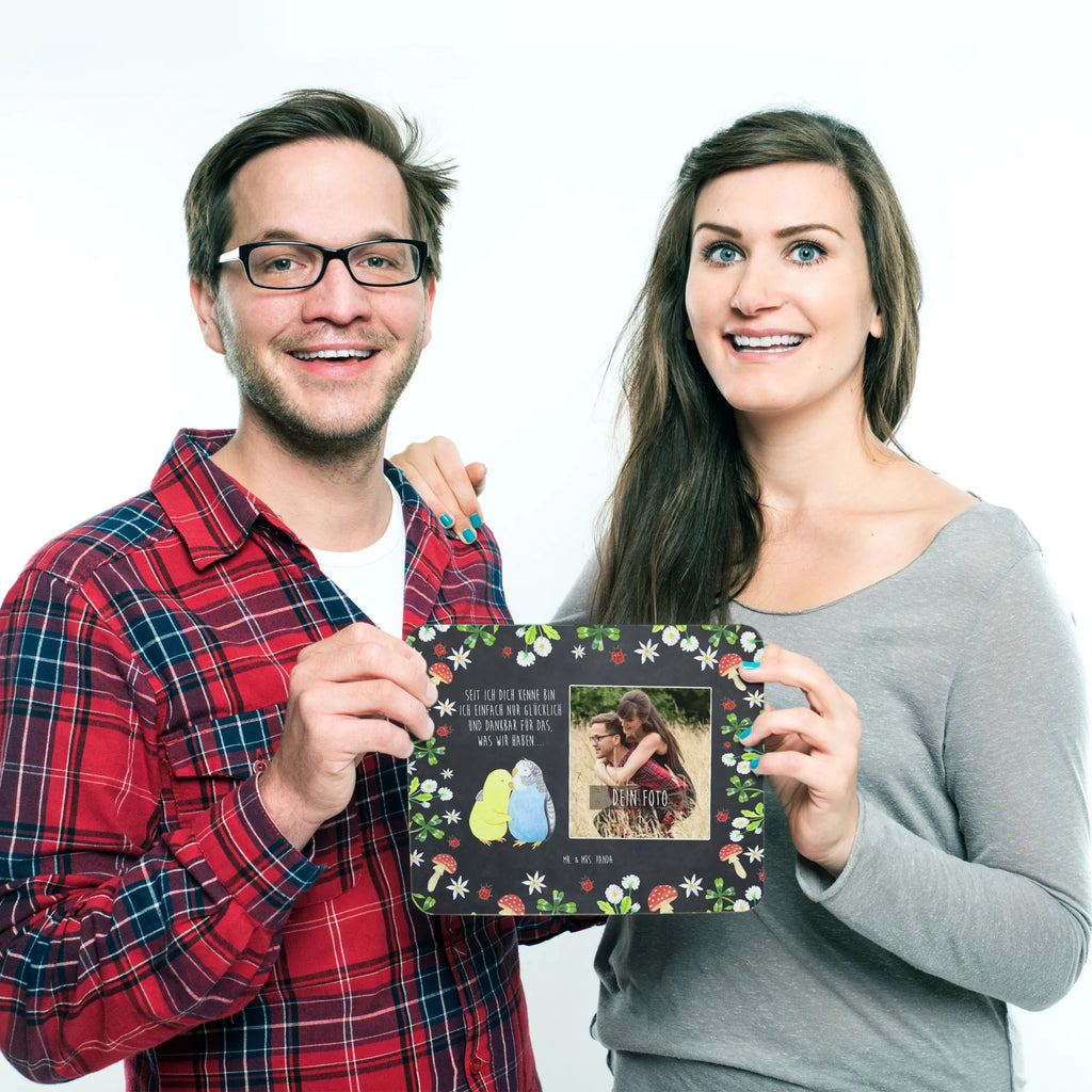 Personalized Photo Mousepad Parakeets in love Personalisiertes Foto Mauspad, Liebe, Partner, Freund, Freundin, Ehemann, Ehefrau, Heiraten, Verlobung, Heiratsantrag, Liebesgeschenk, Jahrestag, Hocheitstag, Vögel, Wellensittich, Nähe, Kuscheln, Vertrauen