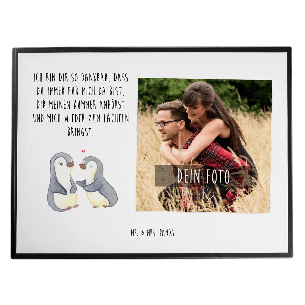 Personalisierte Foto Schreibtischunterlage Pinguine trösten Personalisierte Foto Schreibtischunterlage, Liebe, Partner, Freund, Freundin, Ehemann, Ehefrau, Heiraten, Verlobung, Heiratsantrag, Liebesgeschenk, Jahrestag, Hocheitstag, Valentinstag, Geschenk für Frauen, Hochzeitstag, Mitbringsel, Geschenk für Freundin, Geschenk für Partner, Liebesbeweis, für Männer, für Ehemann