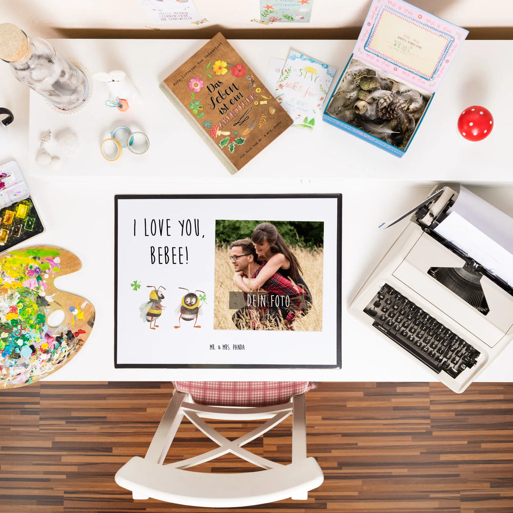 Personalized Photo Desk Mat bees Pair Personalisierte Foto Schreibtischunterlage, Liebe, Partner, Freund, Freundin, Ehemann, Ehefrau, Heiraten, Verlobung, Heiratsantrag, Liebesgeschenk, Jahrestag, Hocheitstag, Valentinstag, Geschenk für Frauen, Hochzeitstag, Mitbringsel, Geschenk für Freundin, Geschenk für Partner, Liebesbeweis, für Männer, für Ehemann, Schildkröten, verliebte Schildkröten