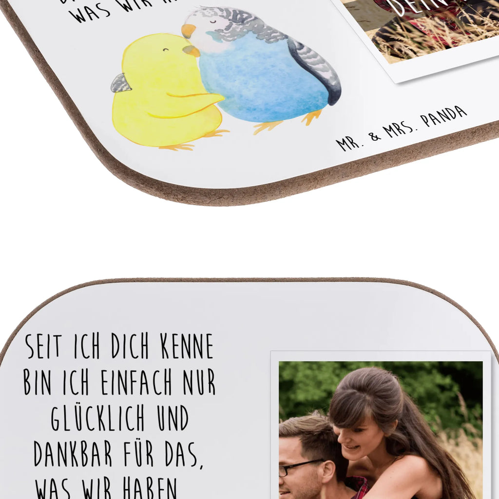 Personalisierter Foto Untersetzer Wellensittich Liebe Personalisierter Foto Untersetzer, Liebe, Partner, Freund, Freundin, Ehemann, Ehefrau, Heiraten, Verlobung, Heiratsantrag, Liebesgeschenk, Jahrestag, Hocheitstag, Vögel, Wellensittich, Nähe, Kuscheln, Vertrauen