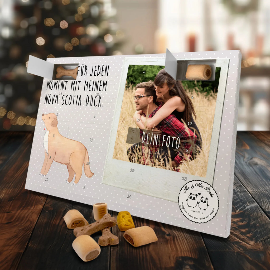 Personalisierter Hunde Foto Adventskalender Nova Scotia Duck Moment Personalisierter Hunde Foto Adventskalender, Hund, Hunderasse, Rassehund, Hundebesitzer, Geschenk, Tierfreund, Schenken, Welpe, Nova Scotia Duck Tolling Retriever, Retriever