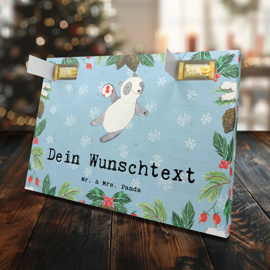 Personalisierter Marzipan Adventskalender Panda Handball spielen Personalisierter Marzipan Adventskalender, Geschenk, Sport, Sportart, Hobby, Schenken, Danke, Dankeschön, Auszeichnung, Gewinn, Sportler, Handball spielen, Handball Turnier, Handball Club, Handball Verein