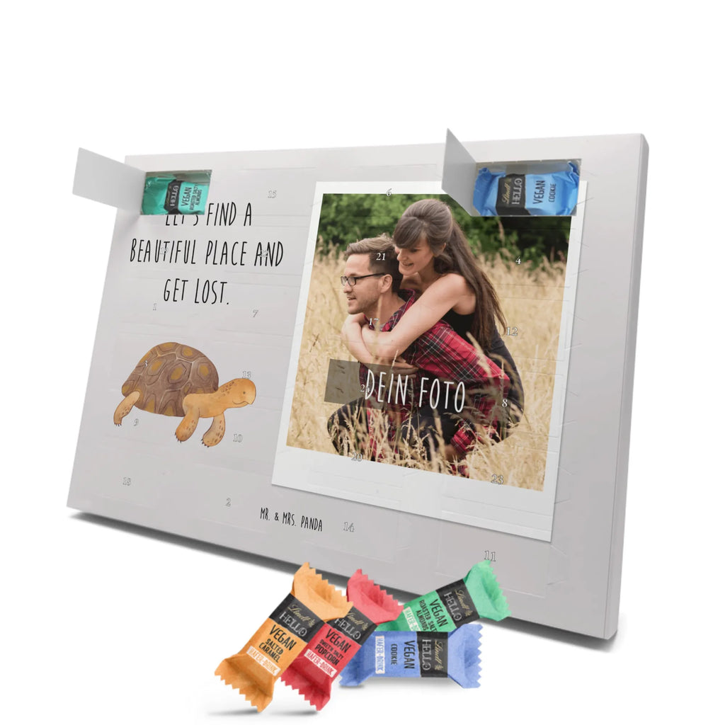 Personalisierter veganer Foto Adventskalender Schildkröte Marschieren Personalisierter veganer Foto Adventskalender, Meerestiere, Meer, Urlaub, Schildkröte, Schildkröten, get lost, Abenteuer, Reiselust, Inspiration, Neustart, Motivation, Lieblingsmensch