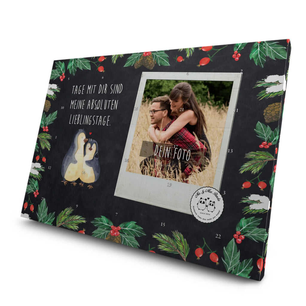 Personalisierter Tee Foto Adventskalender Pinguin umarmen Personalisierter Tee Foto Adventskalender, Pinguin, Liebe, Liebespaar, Liebesbeweis, Liebesgeschenk, Verlobung, Jahrestag, Hochzeitstag, Hochzeit, Hochzeitsgeschenk