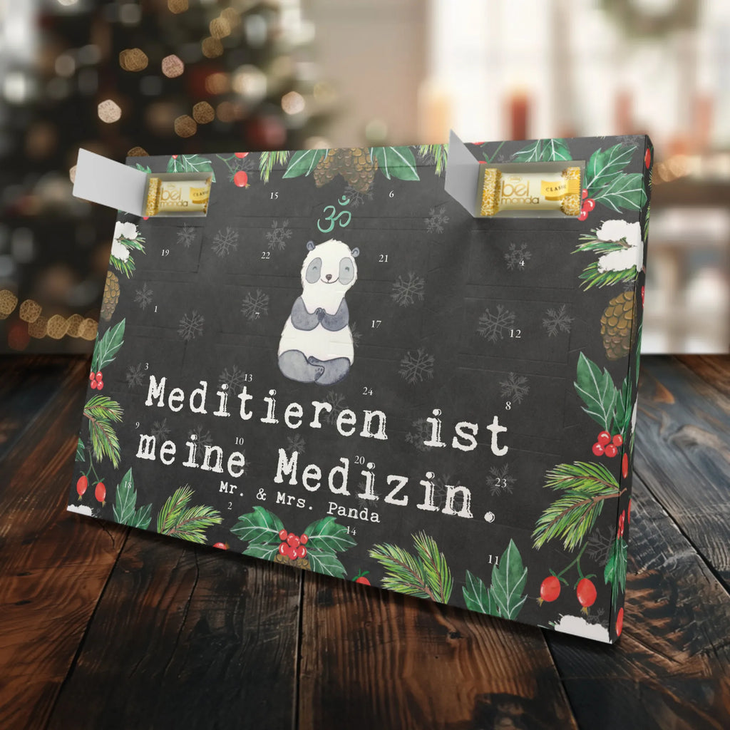 Marzipan Adventskalender Panda Meditieren Marzipan Adventskalender, Geschenk, Sport, Sportart, Hobby, Schenken, Danke, Dankeschön, Auszeichnung, Gewinn, Sportler, Meditieren, Meditation, Meditationskurs