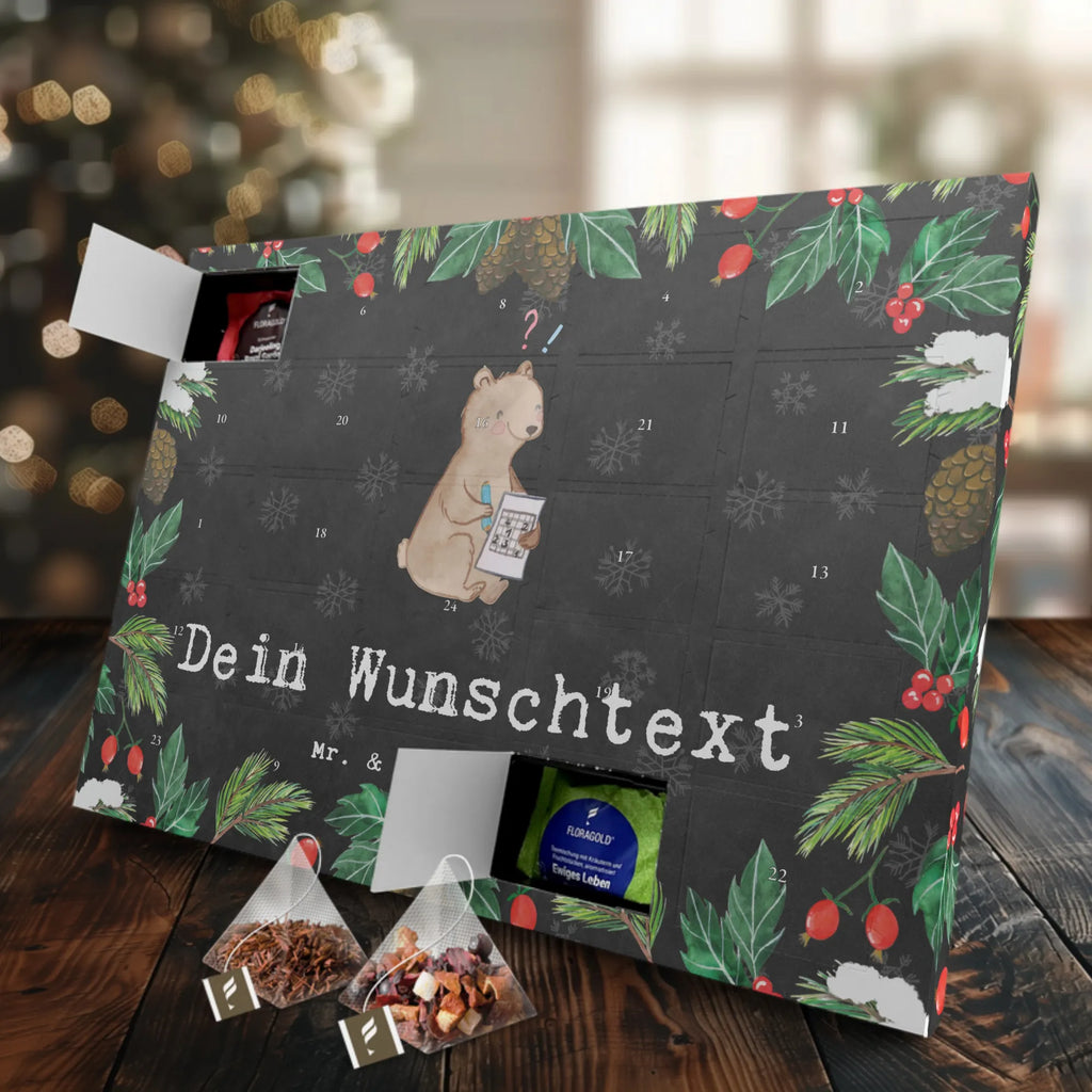 Personalisierter Tee Adventskalender Bär Rätsel lösen Personalisierter Tee Adventskalender, Geschenk, Sport, Sportart, Hobby, Schenken, Danke, Dankeschön, Auszeichnung, Gewinn, Sportler, Rätsel lösen, Kreuzworträtsel lösen, Knobeln, Gedächtnistraining, Gedächtnissport