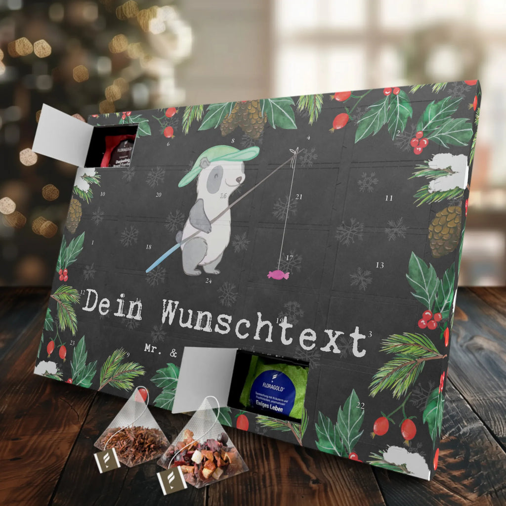 Personalisierter Tee Adventskalender Panda Angeln Personalisierter Tee Adventskalender, Geschenk, Sport, Sportart, Hobby, Schenken, Danke, Dankeschön, Auszeichnung, Gewinn, Sportler, angeln, Angelsport, Angelverein, Angler, angeln gehen, Hobbyangler